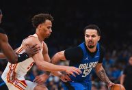 NBA: com show de Anthony, Magic vence Hawks e pega Celtics nos playoffs