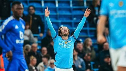 Jack Grealish quebou jejum na vitória do Manchester CIty contra o Leicester