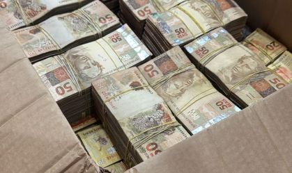 PF contabiliza R$ 1,5 milhão apreendido em operação que mirou prefeito