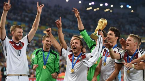 Hummels comemora a conquista da Copa do Mundo de 2014