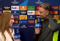 Jogador do Aston Villa é entrevistado pela irmã após derrota para o PSG