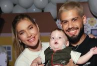 Virginia e Zé Felipe comemoram 7 meses de José Leonardo; veja fotos