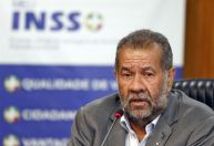 Fraudes no INSS: Lupi segue cartilha de Lula de resposta à crise política