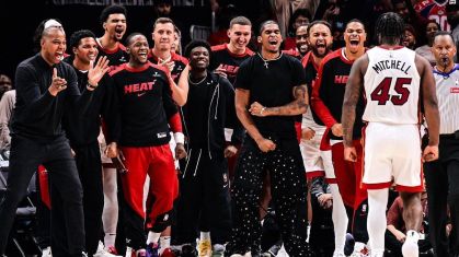 Davion Mitchell brilhou na prorrogação pelo Heat contra os Hawks