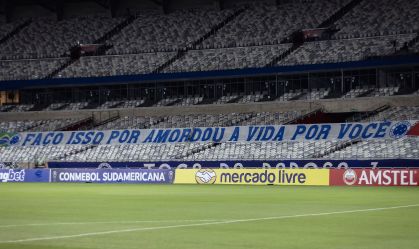 Cruzeiro x Mushuc Runa, no Mineirão, com portões fechados