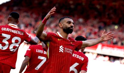 Liverpool conquista a Premier League com o brilho de Salah e Arne Slot