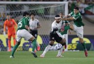 Romero lamenta má atuação do Corinthians no Dérbi: "Deixamos eles jogarem"