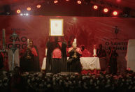 Rio celebra São Jorge com homenagens ao papa Francisco