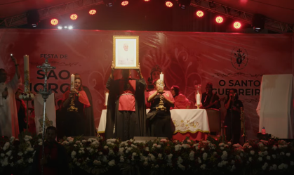 Rio celebra São Jorge com homenagens ao papa Francisco