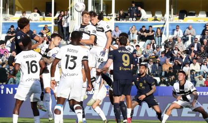 Juventus perde para o Parma e segue fora do G-4 da Serie A