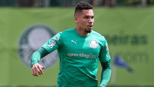 Paulinho em treino do Palmeiras