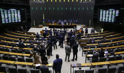 Mais deputados na Câmara: quais estados ganham cadeiras e o que muda?