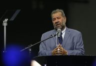 Eu não posso ser responsabilizado por erros de terceiros, diz Lupi
