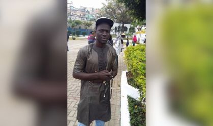 Ambulante senegalês morto por PM deixou companheira grávida de 7 meses