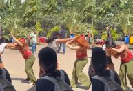 Vídeo: Alunas saem no tapa no bandejão da UFMG
