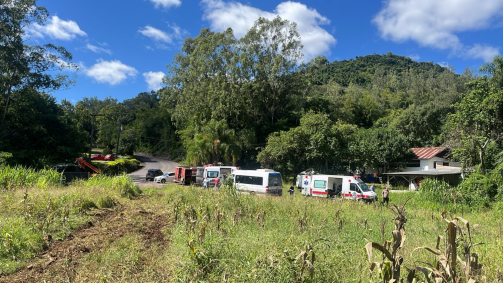 Ônibus com alunos e professores da UFSM capotou no interior do Rio Grande do Sul
