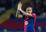 Raphinha se complica na briga pela Bola de Ouro após queda na Champions