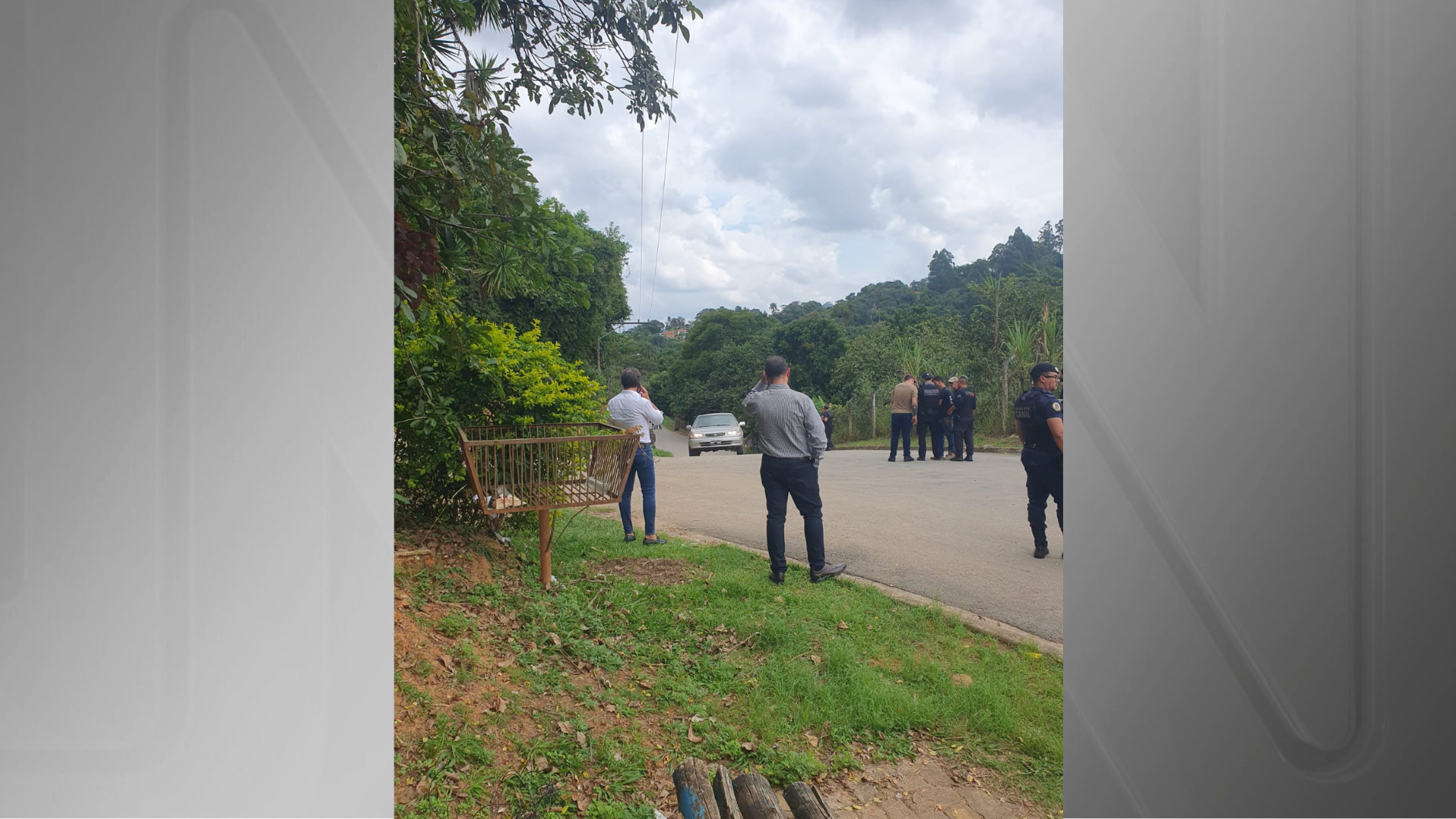 bateria de carro acaba durante reconstituição