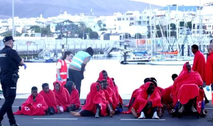 Guarda costeira da Espanha resgata 50 migrantes nas Ilhas Canárias