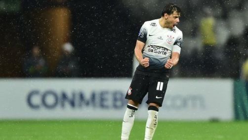 Romero marcou o gol do Corinthians contra o Racing