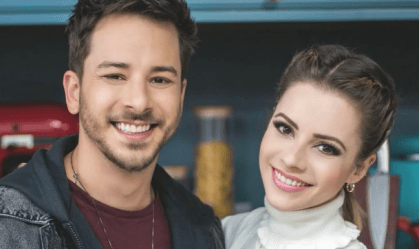 Sandy resgata foto da infância ao parabenizar Júnior; veja