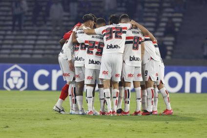 São Paulo estreou na Libertadores em duelo na Argentina contra o Talleres