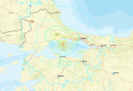 Terremoto de magnitude 6,2 atinge costa de Istambul na Turquia