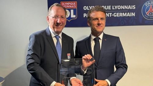 John Textor e Emmanuel Macron, presidente da França