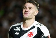 “Papai” Vegetti supera Cano na artilharia estrangeira do Vasco