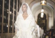 Ícone da moda nupcial, Vivienne Westwood fez seu primeiro desfile de noivas