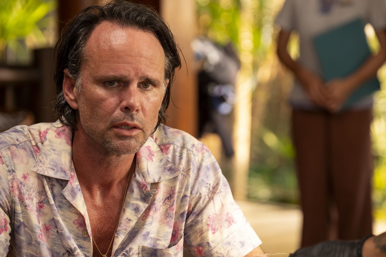 Walton Goggins como Rick na terceira temporada de "The White Lotus"