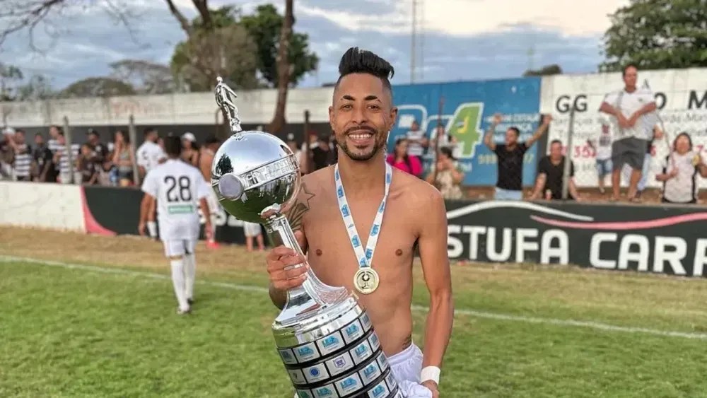Wander Nunes, o juninho Neymar, irmão de Bruno Henrique