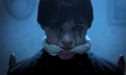 "Wandinha": protagonista tenta salvar amiga em trailer da 2ª temporada