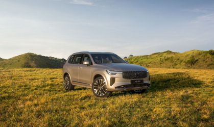 Volvo XC90 2025: SUV híbrido roda 47 km sem gastar gasolina