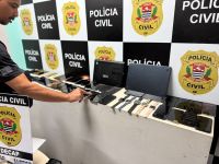 Polícia prende um dos maiores receptadores de celulares do centro de SP