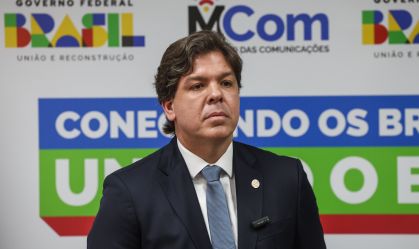 Novo ministro das comunicações é oficializado em cerimônia em Brasília
