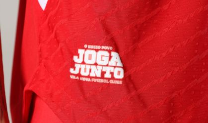 Vila Nova lança camisa para a temporada 2025 com homenagem à torcida