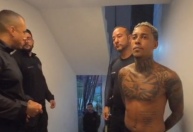 Prisão de Poze do Rodo: joias de MC fazem alusão à facção, diz polícia