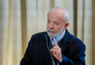 INSS: Lula não dá prazo de devolução do dinheiro e culpa gestão Bolsonaro