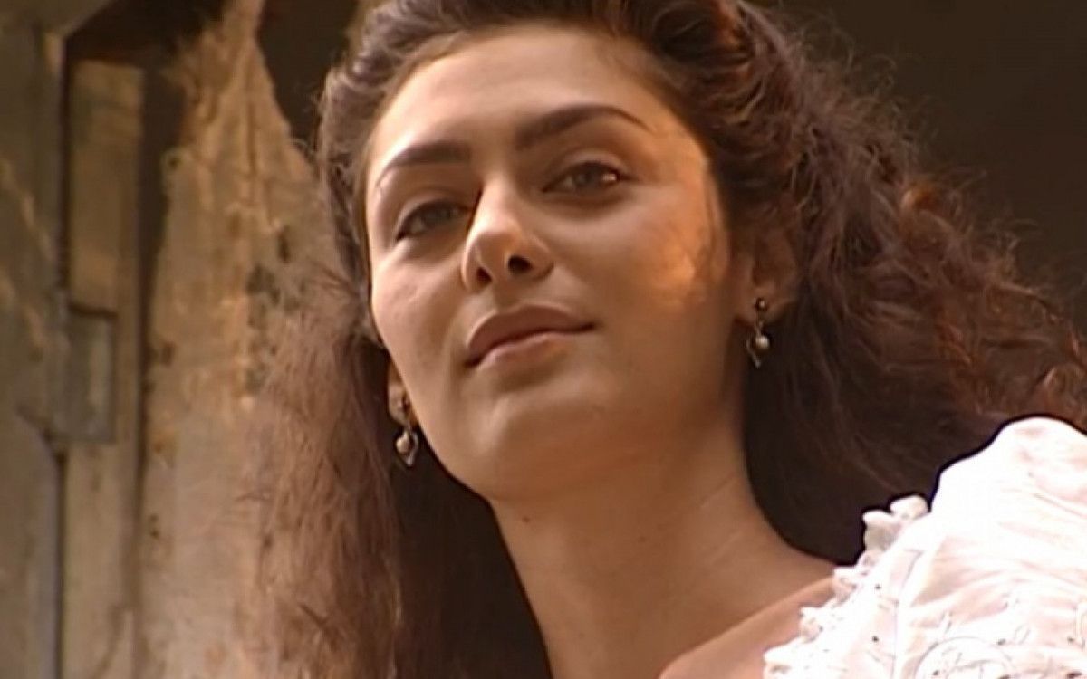 Maria Fernanda Cândido em "Terra Nostra" • Reprodução/TV Globo