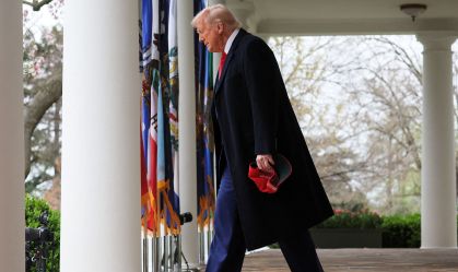 Trump considera novas sanções à Rússia em meio a frustração com ataques