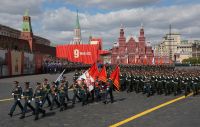Análise: Desfile militar sem armas sinaliza Rússia vulnerável e sob pressão