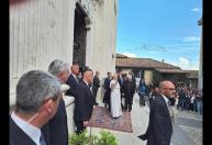 Papa faz visita surpresa a santuário em primeira viagem fora do Vaticano