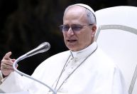 Papa Leão XIV pede que dignidade de imigrantes seja respeitada em discurso