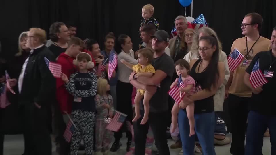 First white South Africans arrive in US under Trump refugee plan