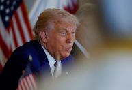 Bessent: Trump cumprirá ameaças tarifárias se não negociarem com "boa fé"