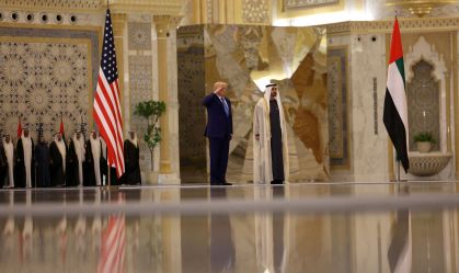 Trump anuncia compromisso de US$14,5 bi entre Etihad, Boeing e GE