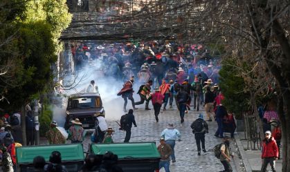 Apoiadores exigem que Evo Morales seja autorizado a competir em eleições
