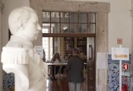 Urnas fecham em Portugal para escolha de novo parlamento