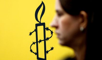 Rússia classifica Anistia Internacional como organização "indesejável"
